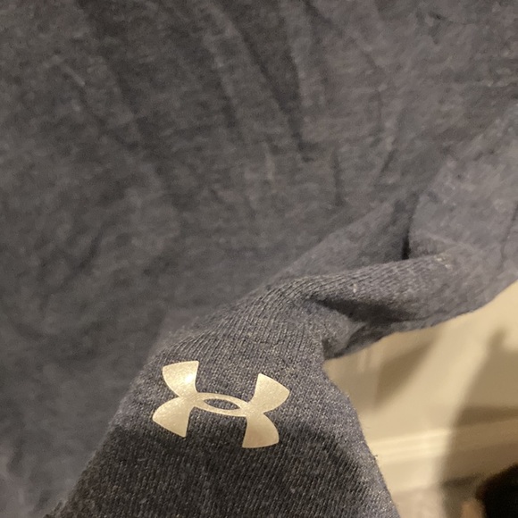 Georgia Tech Yellow Jackets 🐝 Shirt - Picture 4 of 7